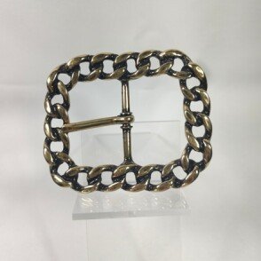 Boucle Dinan or vieilli